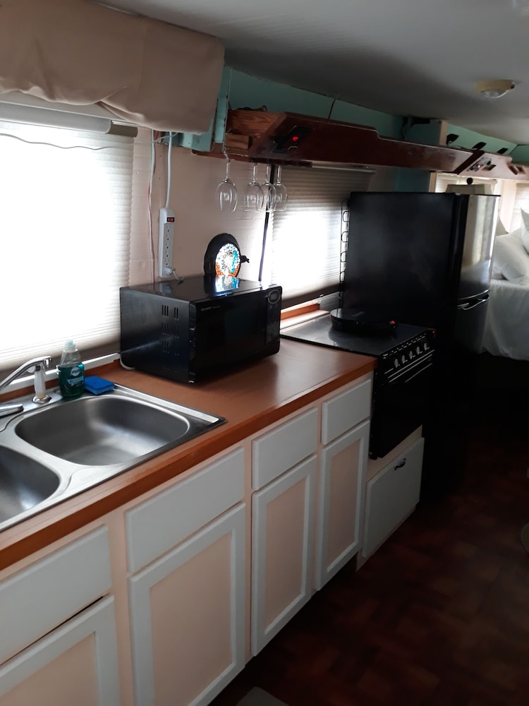 Mangrove Marina and Resort Aqualodge Houseboats - photo 40
