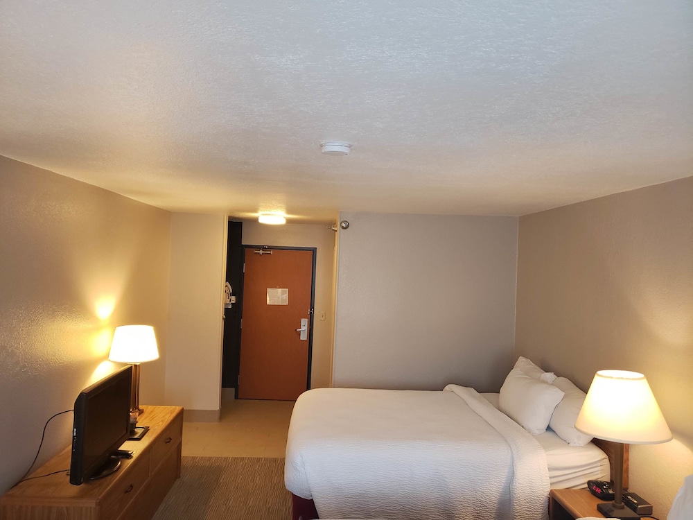 Country Inn & Suites by Radisson Fairview Heights IL - photo 6