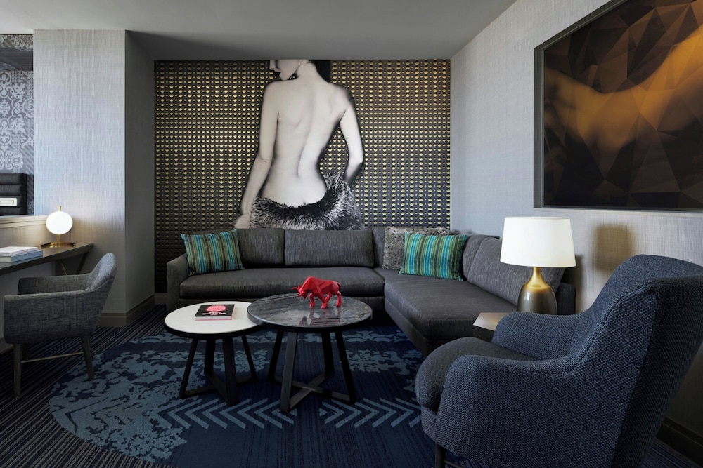 The Cosmopolitan Of Las Vegas - photo 15