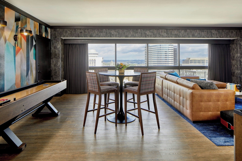 Renaissance Nashville Hotel - photo 38