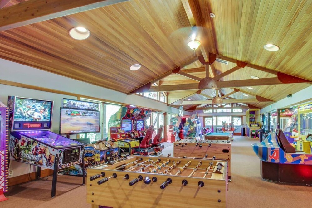 Sockeye by Avantstay Modern 2 BR Condo w Access to Northstar Resort Community - photo 27