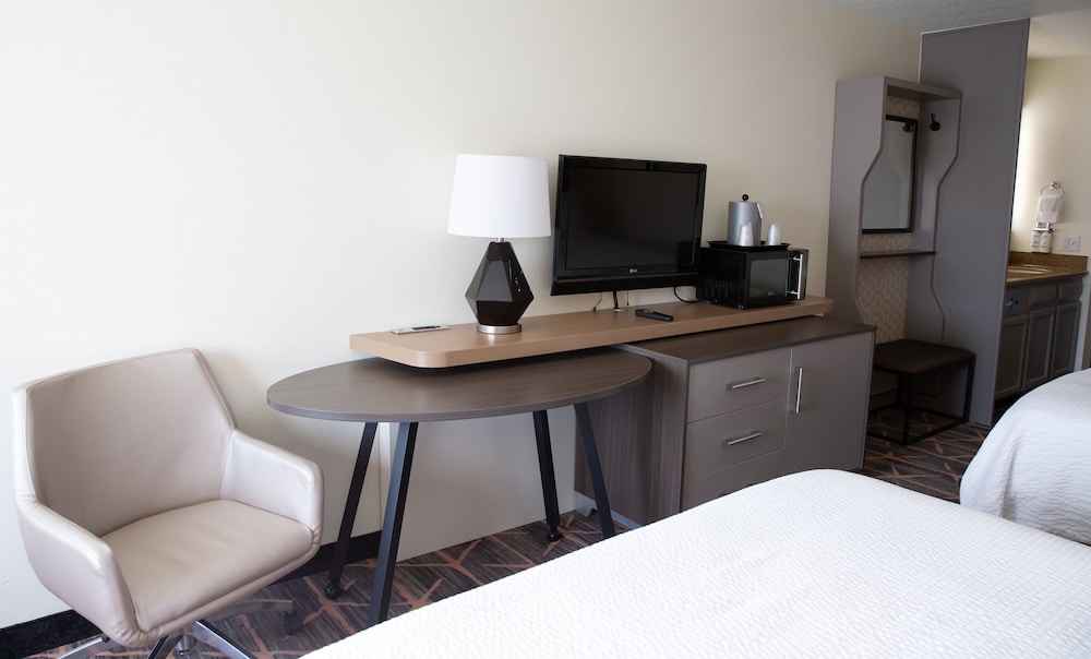 Holiday Inn Redding by IHG - photo 15