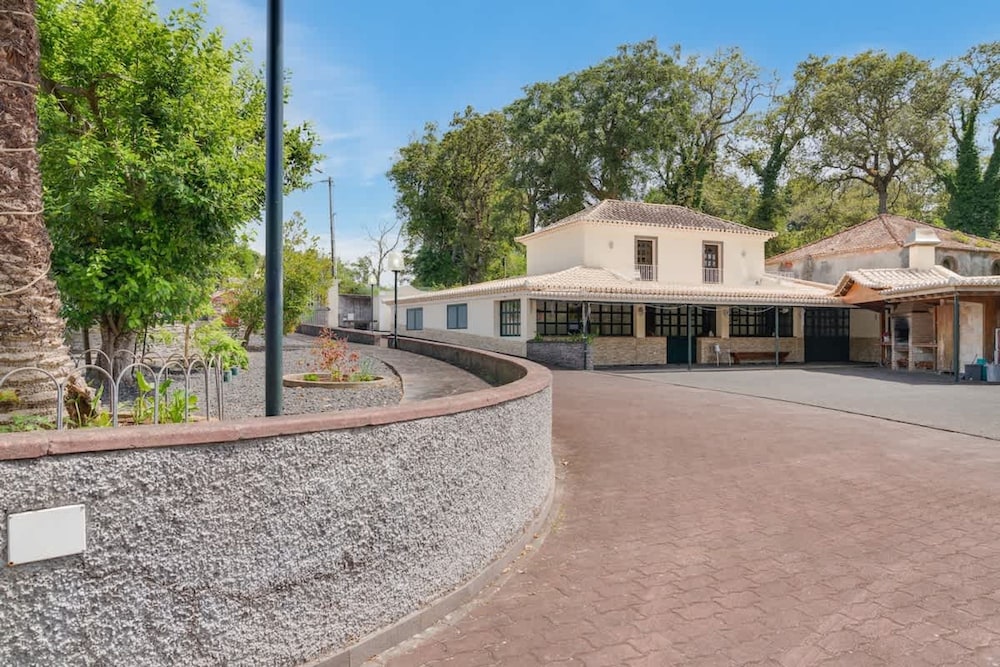 Quinta dos Abutitos in Santo Ant nio da Serra in Santa Cruz, Portugal