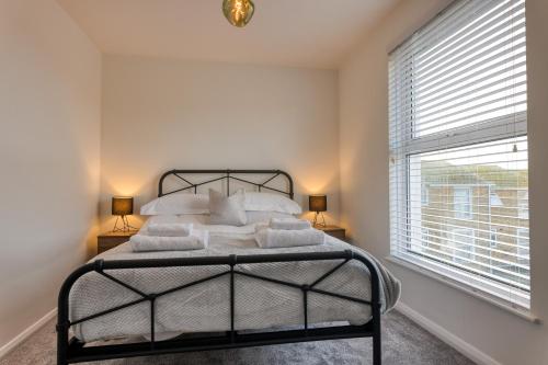 Casa Cella Central modern house with driveway & garden — 4-Star Luxury Hotel in Ramsgate, United Kingdom