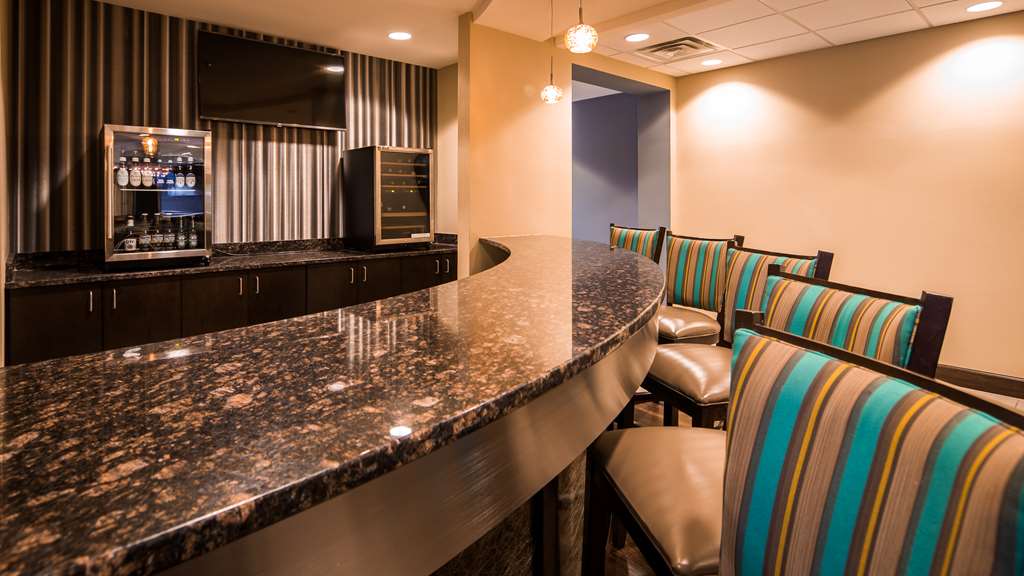 Best Western Premier University Inn - photo 3
