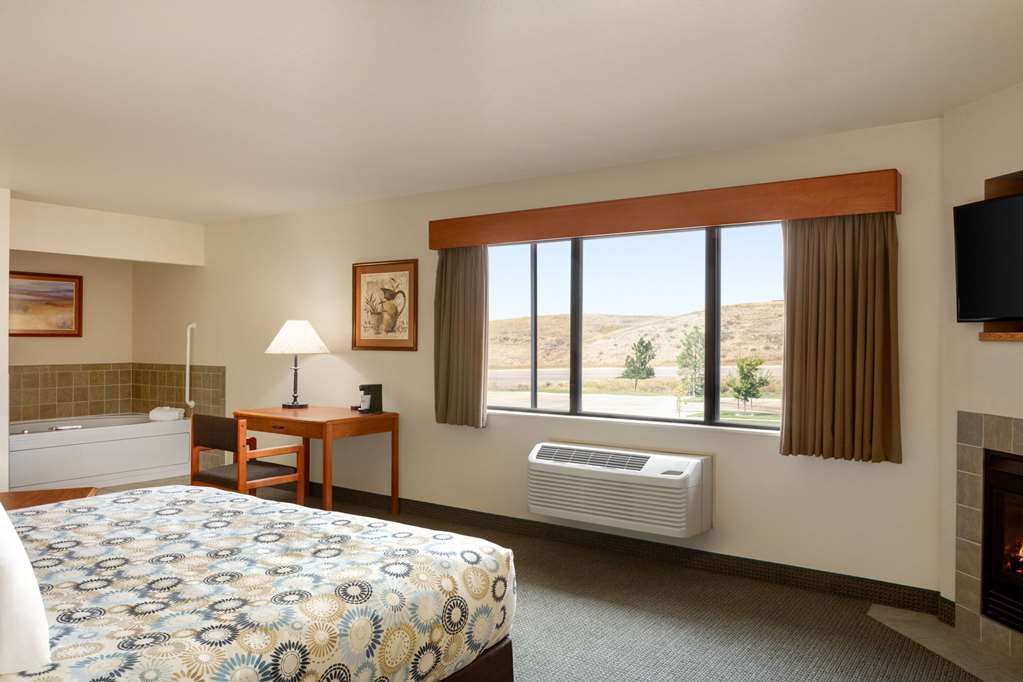 AmericInn by Wyndham Havre - photo 30