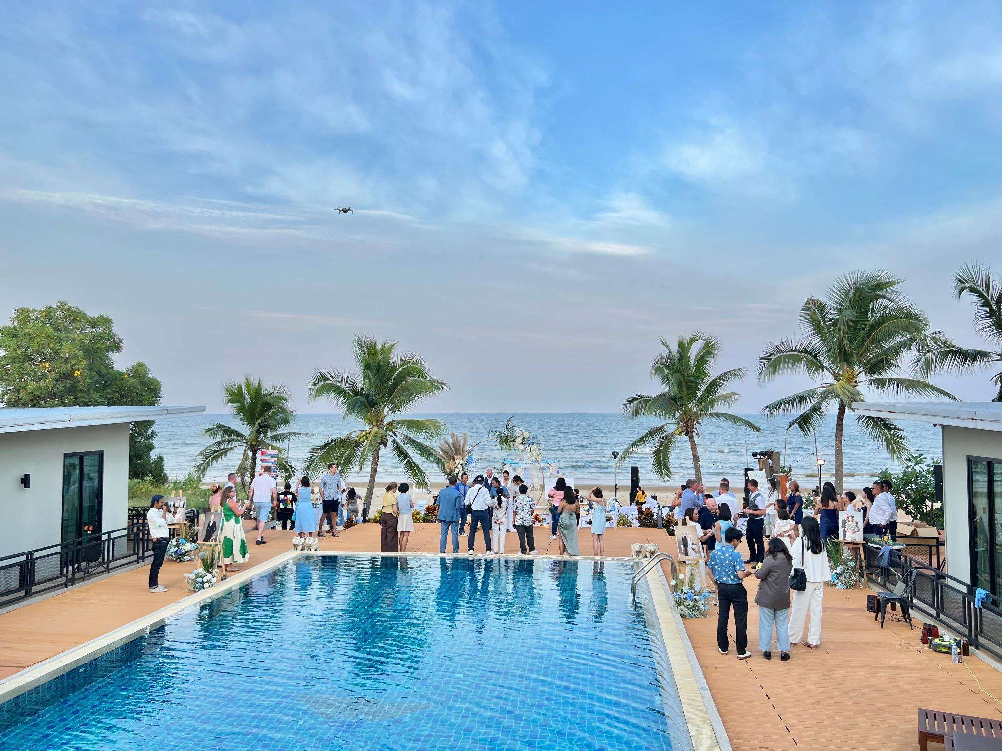 The Sea F in Pran Buri, Thailand