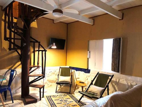 Camburi 1 Minuto a Pé da Praia Chalé Charme Rústico in Sao Sebastiao, Brasil