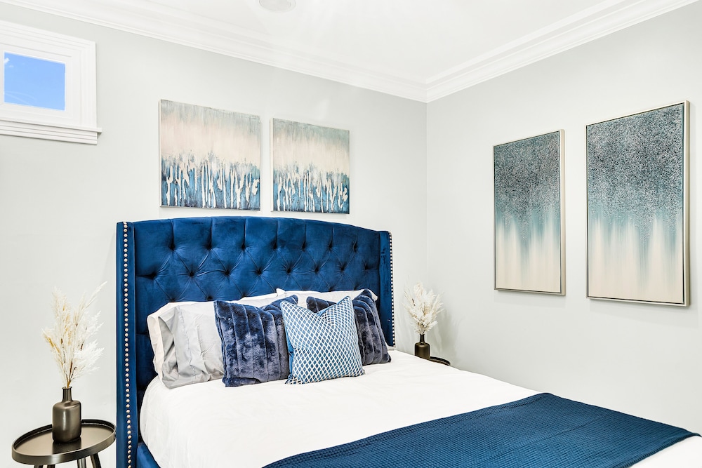 SW Beach Hotel - photo 8
