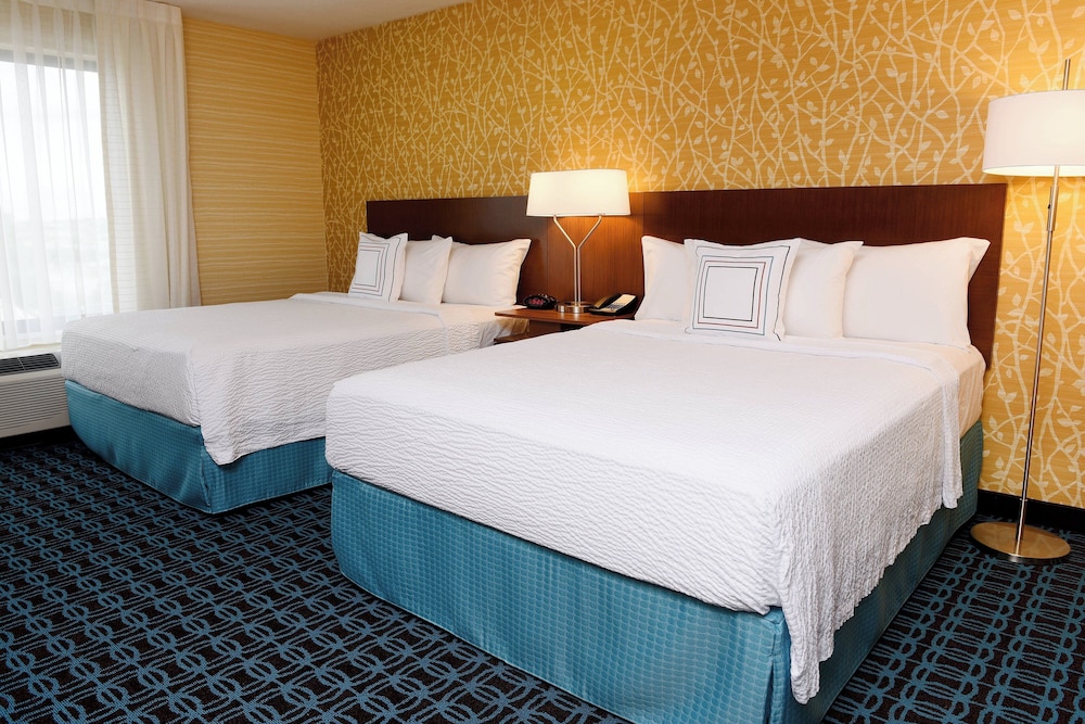 Fairfield Inn & Suites by Marriott Omaha West - photo 10