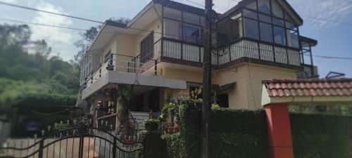 AAdya. Homestay — 4-Star Luxury Hotel in Madikeri, India