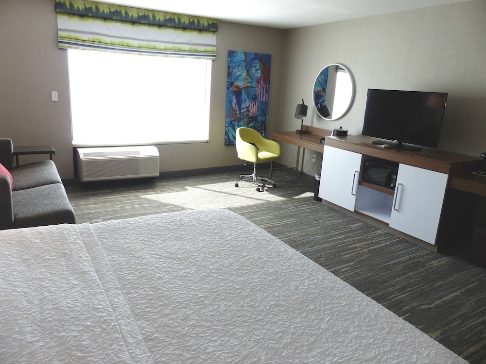 Hampton Inn Paramus - photo 19