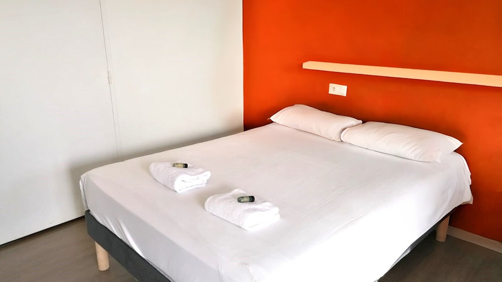 Eklo Hotels Le Mans in Le Mans, France