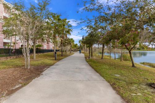 Shoreway Loop Unit 108 Condo — 4-Star Luxury Hotel in Orlando, United States
