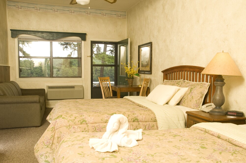 Mountain Harbor Resort and Spa - photo 5