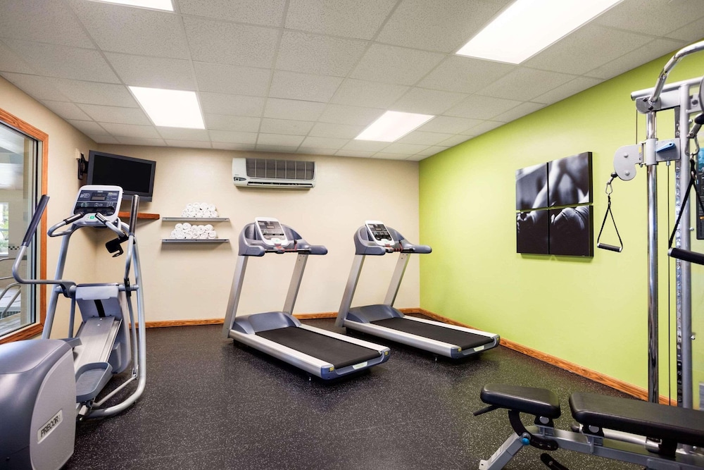 Country Inn & Suites by Radisson Ithaca NY - photo 25