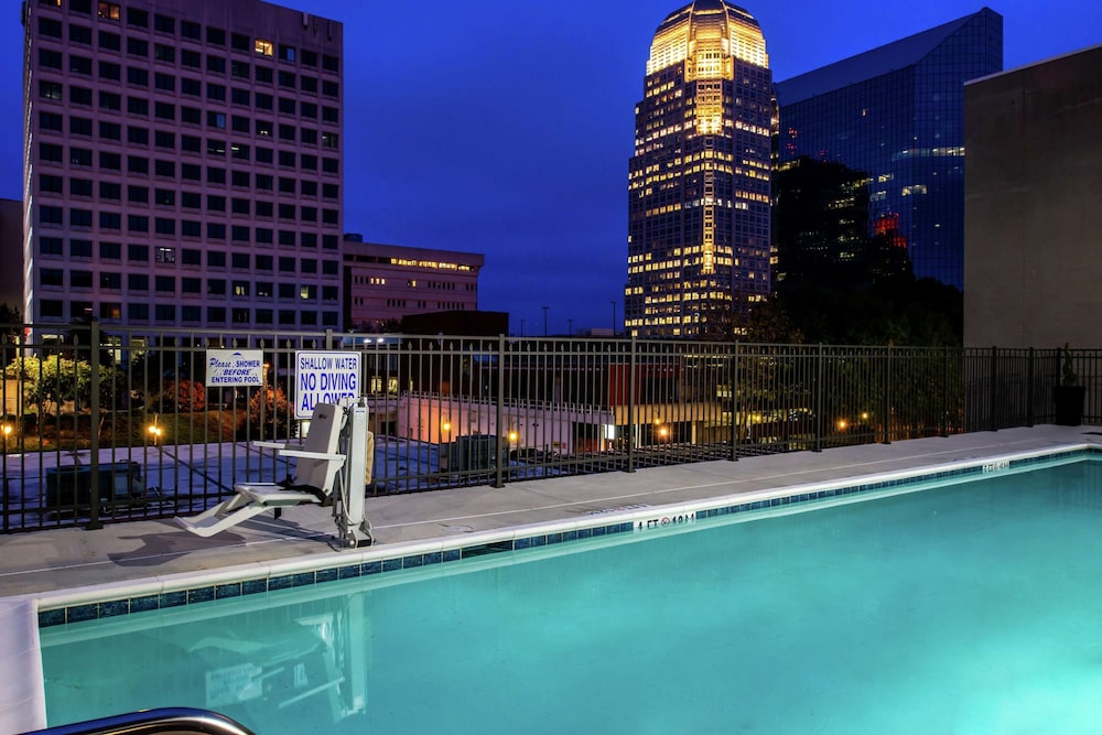 Hampton Inn & Suites Winston Salem Downtown - photo 35