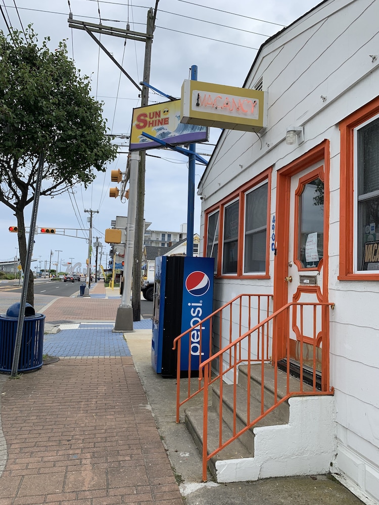 Sunshine Motel - photo 38