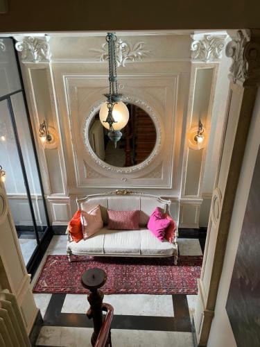 Huis Dujardin Bed&Breakfast — 4-Star Luxury Hotel in Antwerpen, Belgium