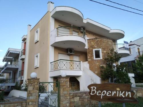 Nikoleta Summer Glow - carbon neutral hotel in Unknown City