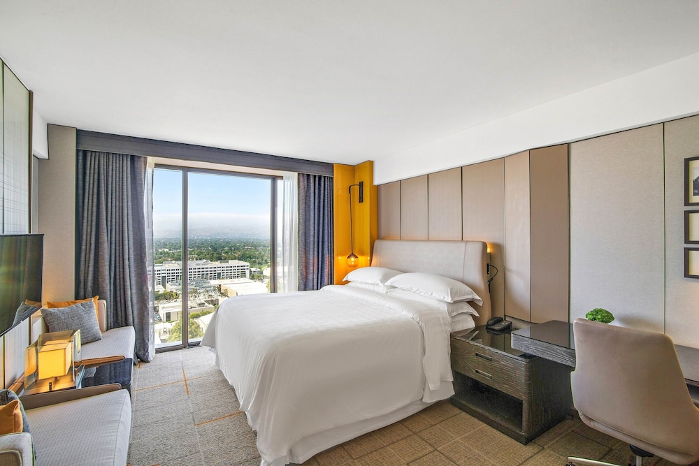 Sheraton Universal Hotel - photo 32