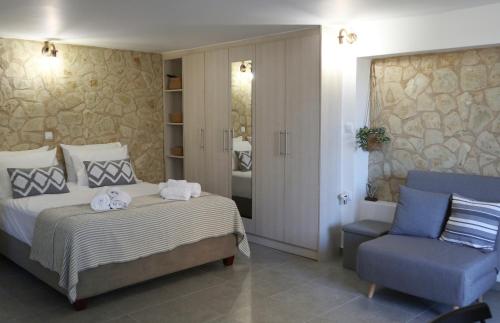 Arokaria Studio - carbon neutral hotel in Unknown City
