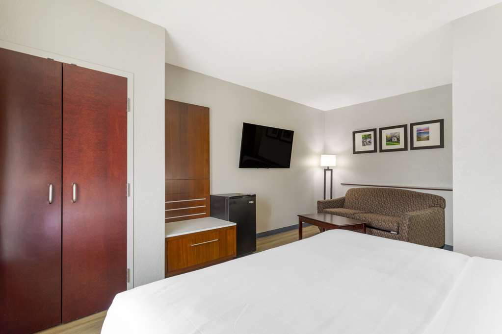 Comfort Suites Kodak Sevierville - photo 22