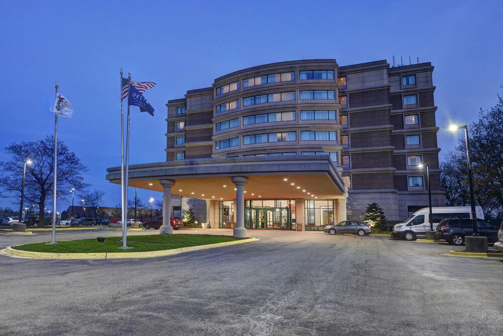 Renaissance Chicago Glenview Suites Hotel - photo 3