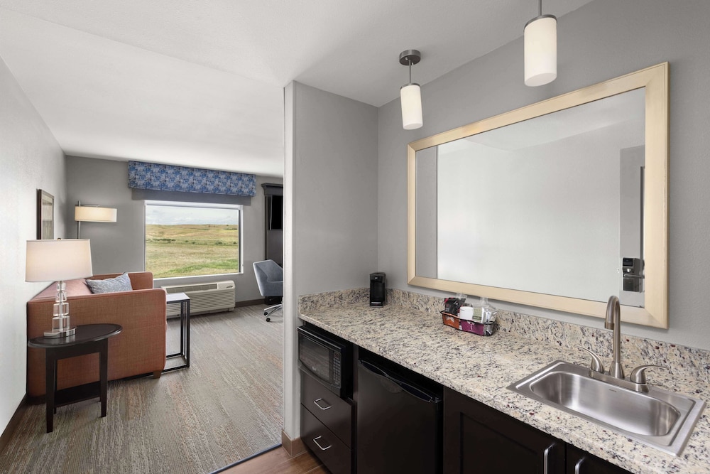 Hampton Inn & Suites Douglas - photo 5