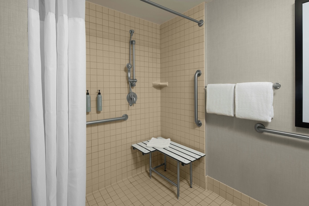 Residence Inn by Marriott Phoenix Desert View at Mayo Clinic - photo 22