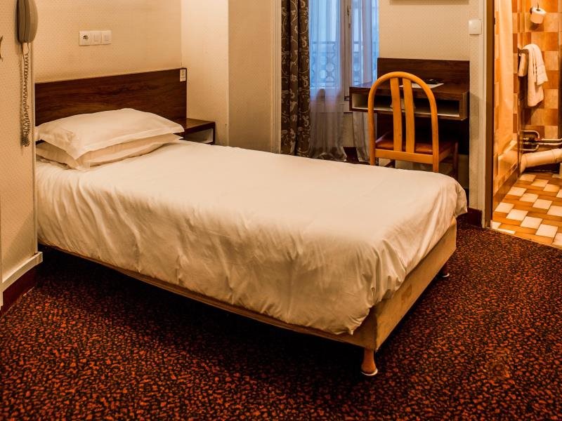 Hotel Des 3 Nations - last minute hotel in Paris