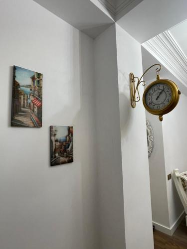 Picasso Apartment Kutaisi