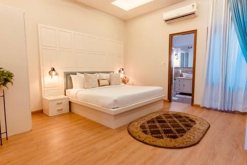 Silver Leaf Apartments