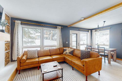 Eagle Drive Dream — 4-Star Luxury Hotel in Avon, United States