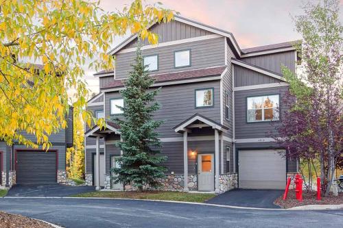 Crossroads Townhome 681B - photo 21