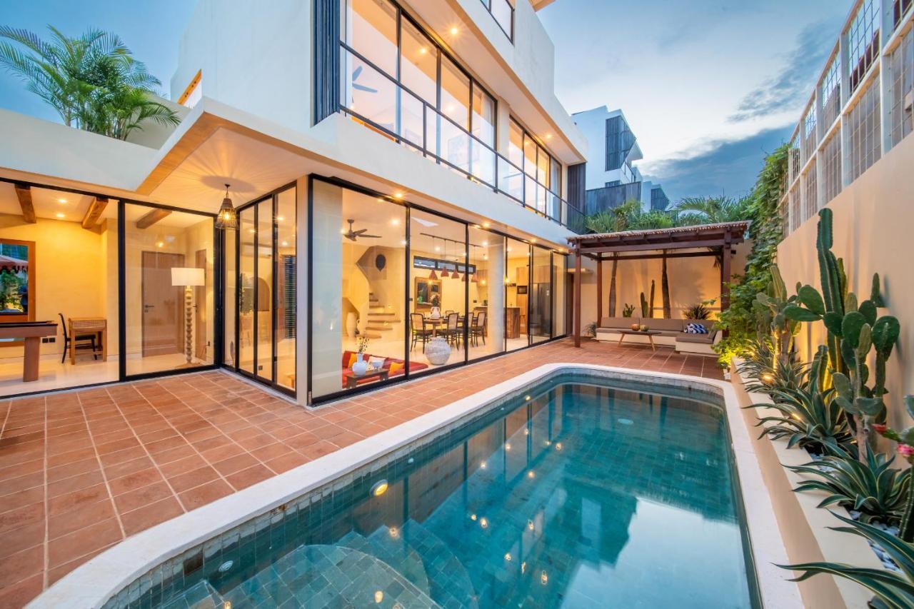 Villa Casa Del Sol Umalas — 4-Star Luxury Hotel in Kerobokan, Indonesia