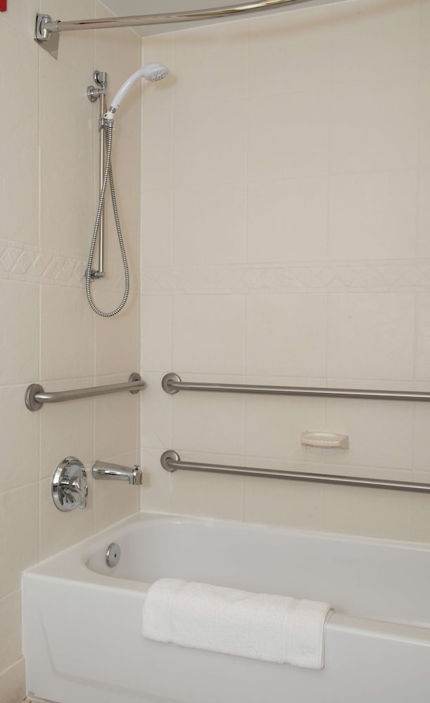 Hilton Garden Inn Charlotte North - photo 18
