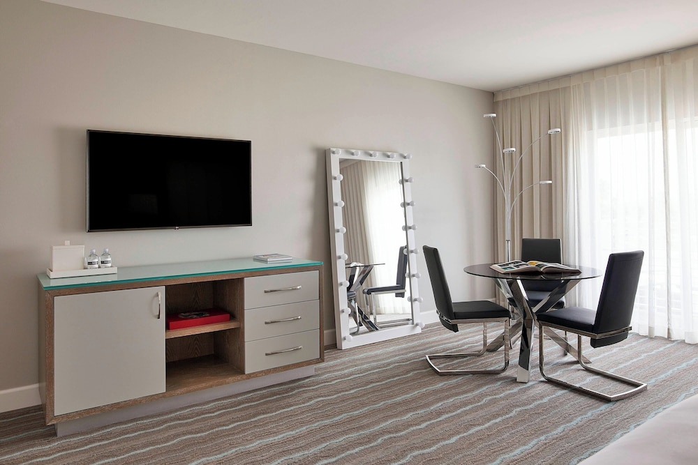 Hotel Paseo Autograph Collection by Marriott - photo 11