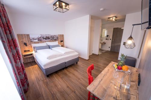Hotel & Brauerei Gasthof Neuwirt — hotel in Neuburg An Der Donau