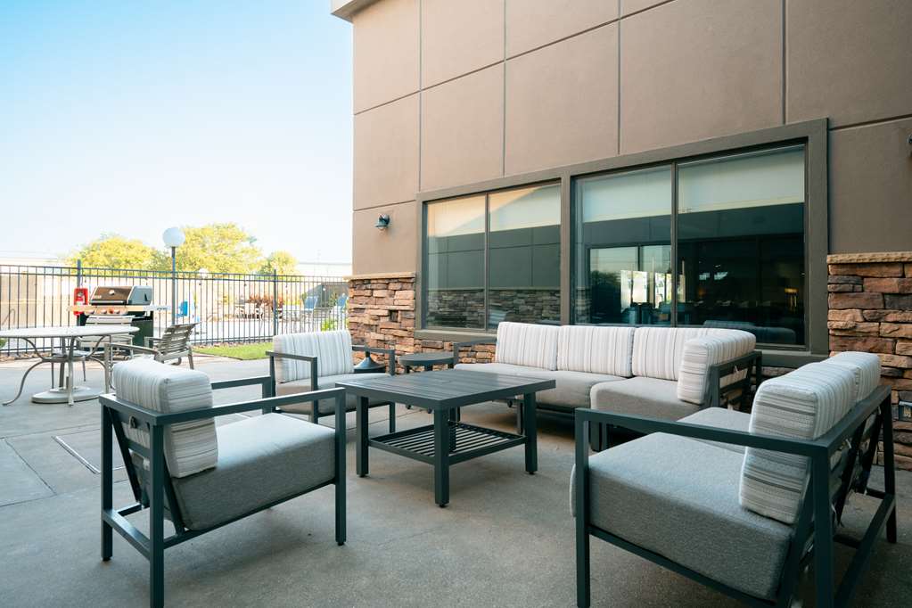 Best Western Premier Bryan College Station - photo 9