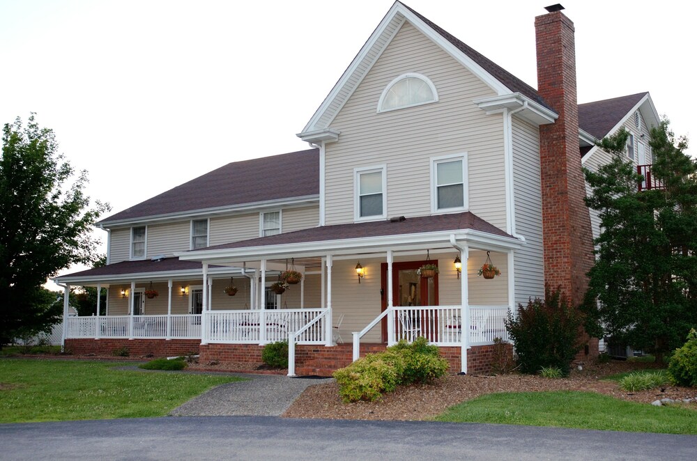 Four Seasons Country Inn - photo 38