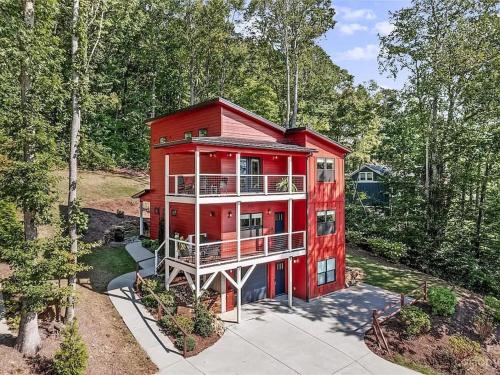 Swannanoa Serenity River Motif Spa & Game Room — hotel in Swannanoa