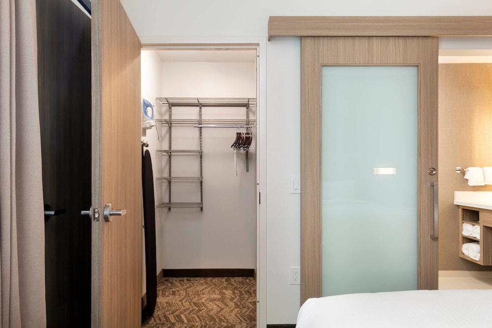SpringHill Suites by Marriott Cape Canaveral Cocoa Beach - photo 10