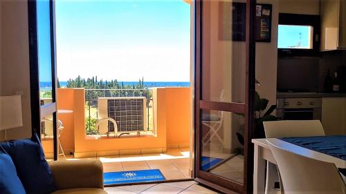 Uno sguardo sul mare Apartment — 4-Star Luxury Hotel in Quartu Sant'elena, Italy
