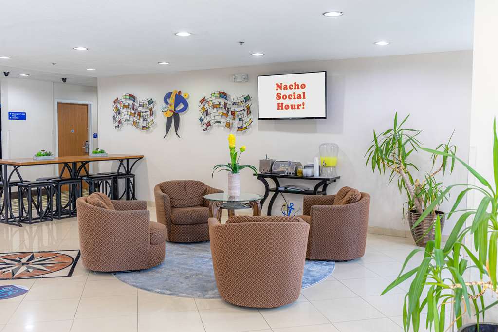Microtel Inn & Suites by Wyndham Kingsland Naval Base I 95 - photo 6