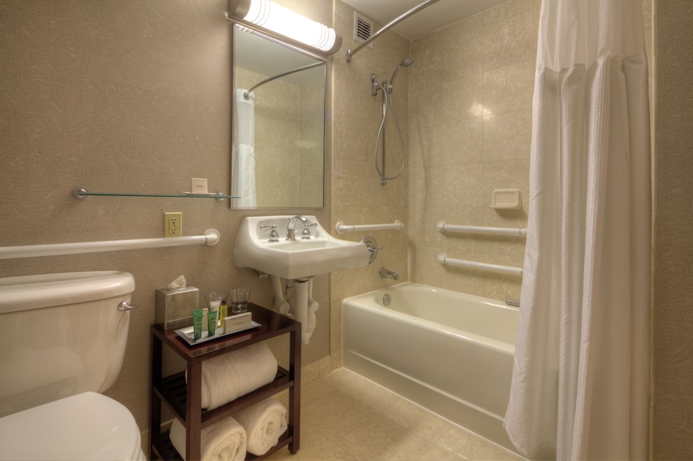 Hilton Houston Westchase - photo 36