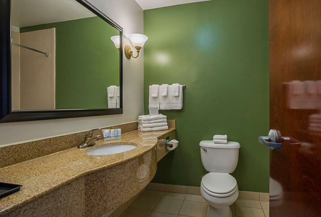 Sleep Inn & Suites Manchester near Arnold AFB - photo 12