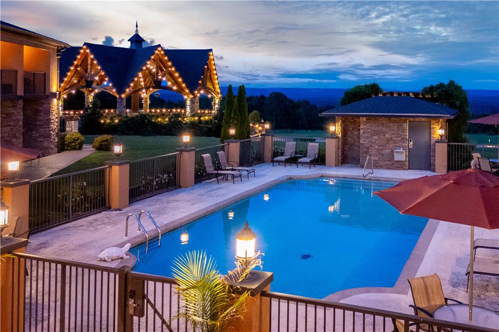 Aiden by Best Western Warm Springs Hotel and Event Center — hotel in Warm Springs