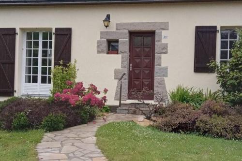 Rue du fresne in Saint-Jouan-Des-Guerets, France