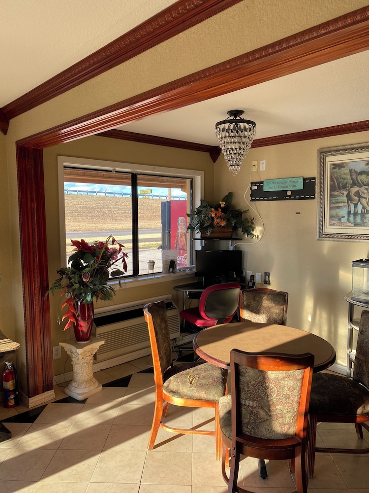 Americas Best Value Inn Abilene - photo 3